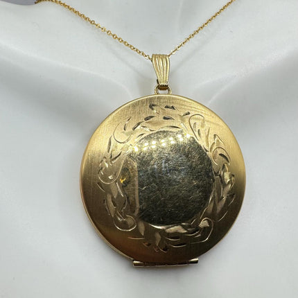 Vintage 9k gold filled photo Locket Necklace