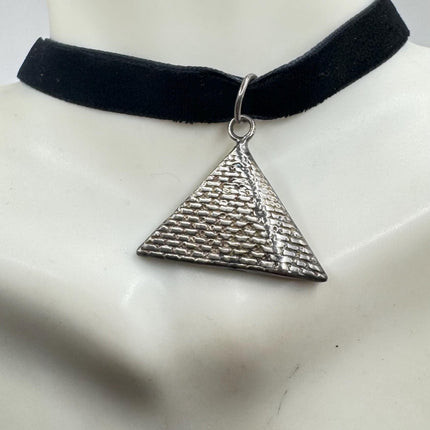 Vintage Pyramid 925 Sterling Silver Black Velvet Choker Necklace Elijah Colletion