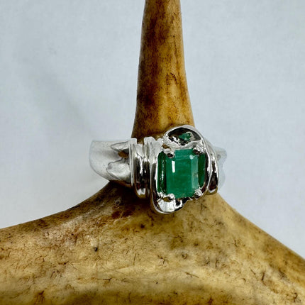 Vintage Silver Buckle Ring | Crystal Diamond Green Emerald Boho Cocktail | 925 Sterling Silver Antique Wedding Band Engagement Ring