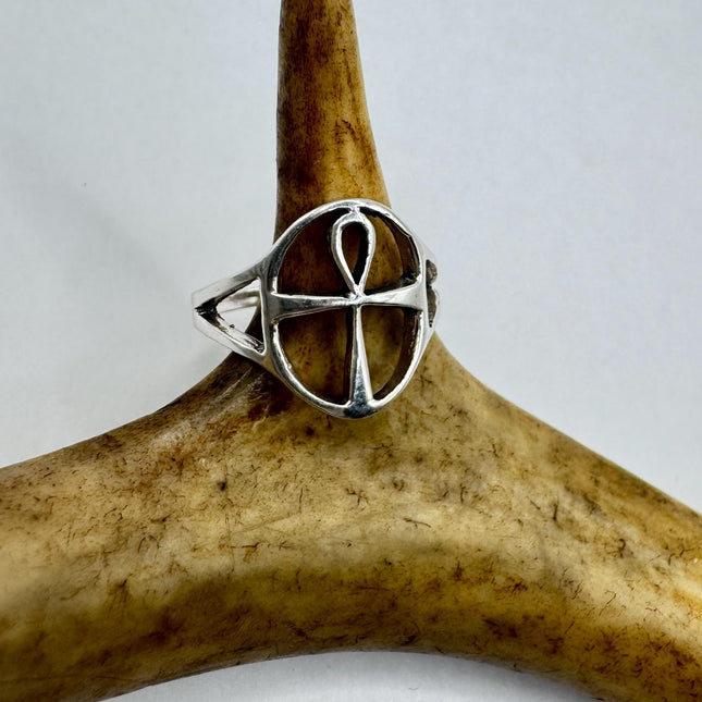 Vintage Silver Ankh Ring | 925 Sterling Silver - Unique Treasure