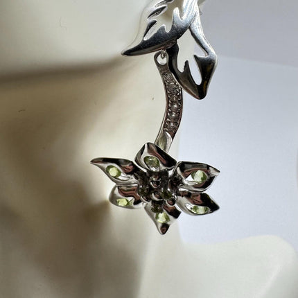 Vintage Daisy Flower Earrings