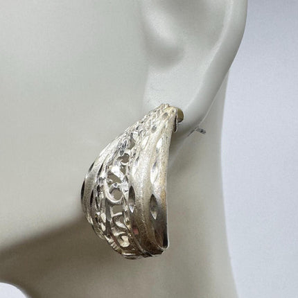 Vintage Flower Earrings