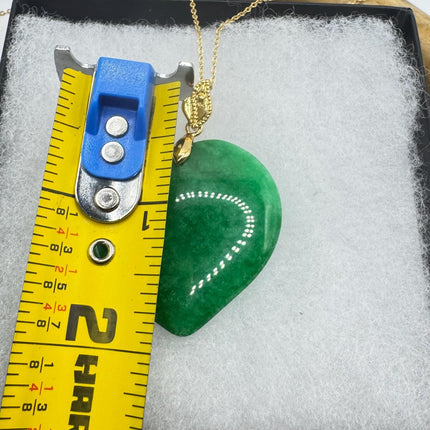 Vintage Large Green Jade Heart Shaped Pendant Necklace Golden 925 Sterling Silver Chain