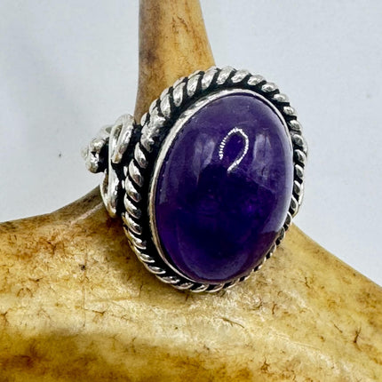 Vintage Purple Amethyst Cocktail Ring Silver Band Statement Ring