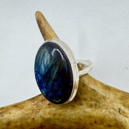 Vintage Chunky Rainbow Labradorite Cocktail Ring - Statement Band