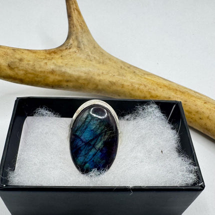 Vintage Chunky Rainbow Labradorite Cocktail Ring - Statement Band