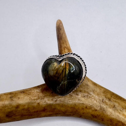 Vintage Chunky Rainbow Labradorite Heart Cocktail Ring - Statement Band