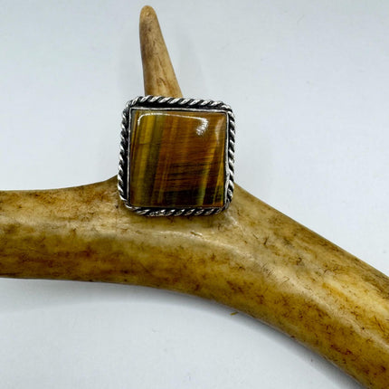 Vintage Chunky Tigers Eye Cocktail Ring - Statement Band