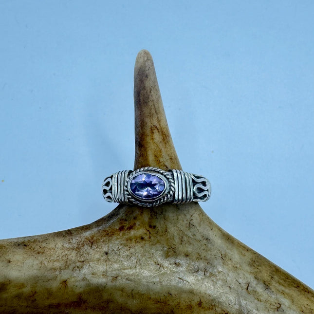 Vintage Purple Amethyst Ring Band 925 Sterling Silver cocktail statement ring | Elijah collection