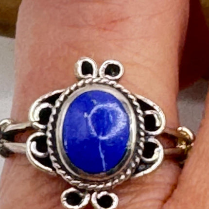 Vintage Blue Lapis Lazuli Crystal Cocktail Ring 925 Sterling Silver, Antique Style Design | Elijah Collection
