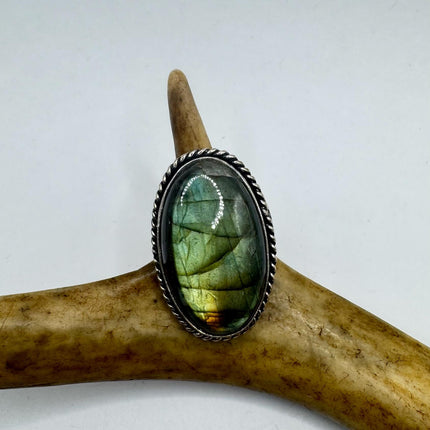 Vintage Chunky Rainbow Labradorite Cocktail Ring - Statement Band