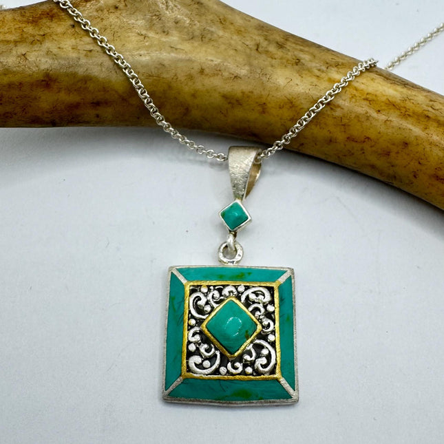 Vintage Turquoise Silver Gemstone Pendant | 925 Sterling Silver Necklace