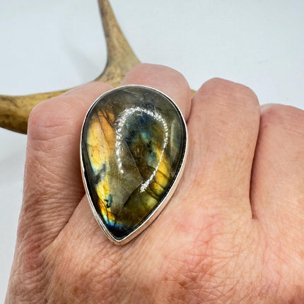 Vintage Chunky Rainbow Labradorite Cocktail Ring - Statement Band