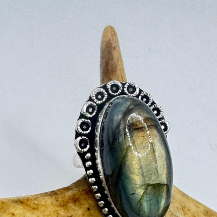 Vintage Chunky Rainbow Labradorite Cocktail Ring - Statement Band