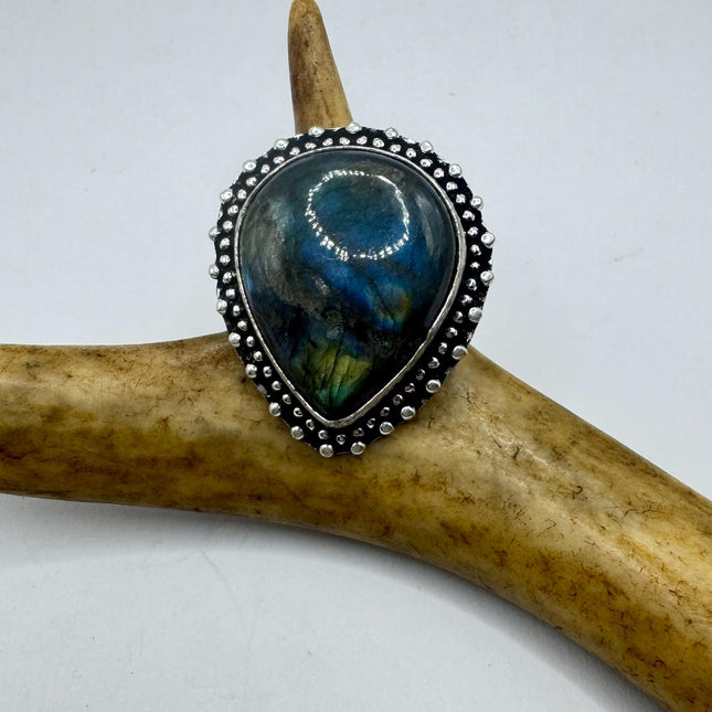 Vintage Chunky Rainbow Labradorite Cocktail Ring - Statement Band