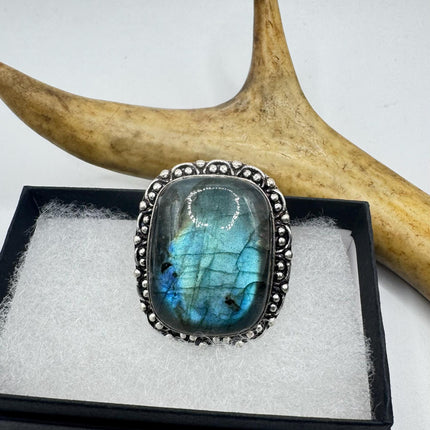 Vintage Chunky Rainbow Labradorite Cocktail Ring - Statement Band