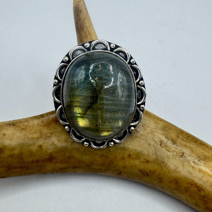 Vintage Chunky Rainbow Labradorite Cocktail Ring - Statement Band