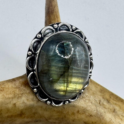 Vintage Chunky Rainbow Labradorite Cocktail Ring - Statement Band