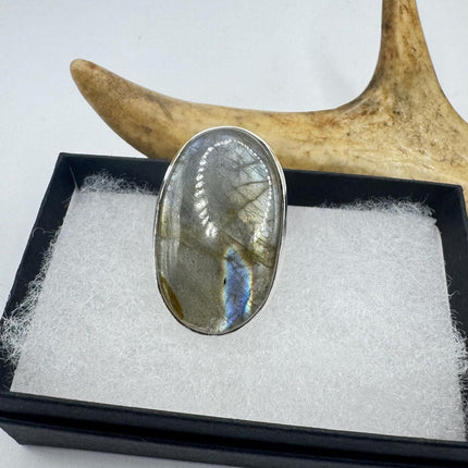 Vintage Chunky Rainbow Labradorite Cocktail Ring - Statement Band