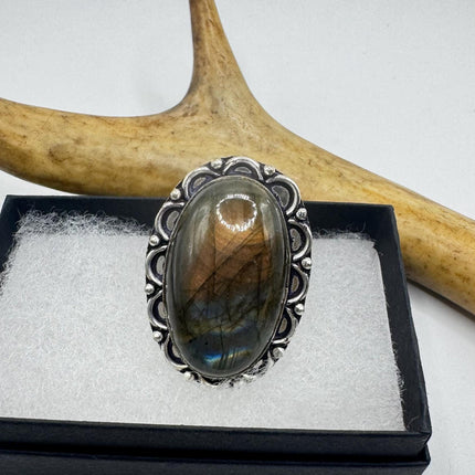 Vintage Chunky Rainbow Labradorite Cocktail Ring - Statement Band