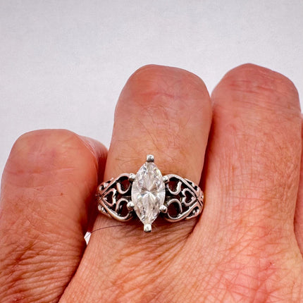 Vintage Cubic Zirconia Clear Crystal Diamond Cocktail