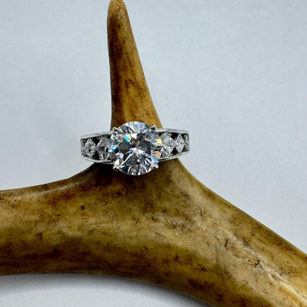 Vintage Cubic Zirconia Clear Crystal Diamond Cocktail