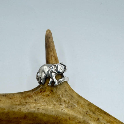 Vintage Elephant Silver Boho Cocktail Ring 925 Sterling Antique Wedding Engagement Band | Elijah collection