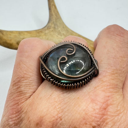 Vintage Chunky Rainbow Labradorite Copper Cocktail Ring - Statement Band