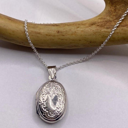 Vintage Silver Photo Locket | Tiny Etched Memory Charm Pendant | 925 Sterling Silver Delicate Chain Necklace | Perfect for Small Photos