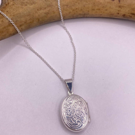 Vintage Silver Photo Locket | Tiny Etched Memory Charm Pendant | 925 Sterling Silver Delicate Chain Necklace | Perfect for Small Photos