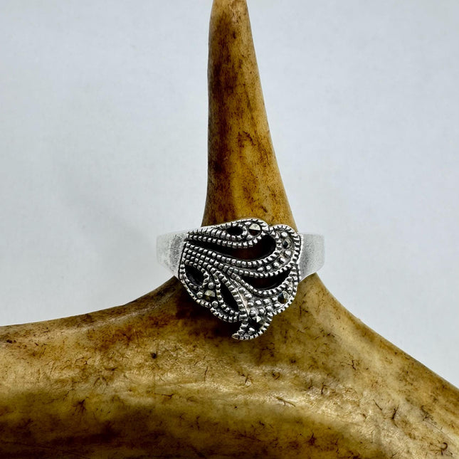 Vintage Marcasite Flower Ring - 925 Sterling Silver Cocktail Ring - Minimalist Everyday Jewelry