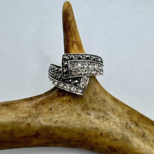 Vintage Marcasite White Sapphires Ring - 925 Sterling Silver Cocktail Ring - Minimalist Everyday Jewelry