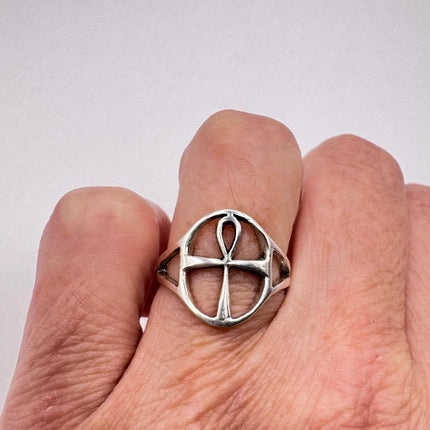 Vintage Silver Ankh Ring | 925 Sterling Silver - Unique Treasure