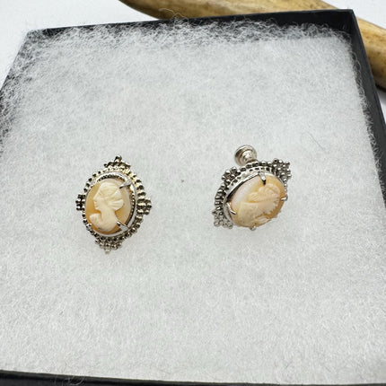 Vintage Cameo White Gold Clip-On Earrings 12k GF Tiny Heart Love Delicate Gold Clip On Earrings