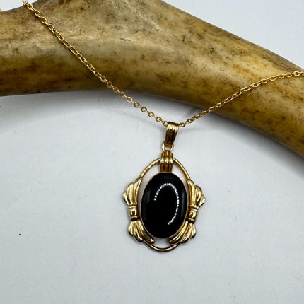Vintage Tiny Gold Charm Necklace Black Onyx Gemstone Dainty Gold Filled Chain Necklace | Minimalist Style Crystal