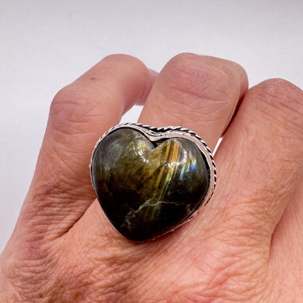 Vintage Chunky Rainbow Labradorite Heart Cocktail Ring - Statement Band