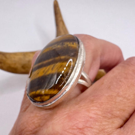 Vintage Chunky Tigers Eye Cocktail Ring - Statement Band