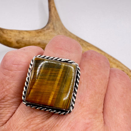 Vintage Chunky Tigers Eye Cocktail Ring - Statement Band