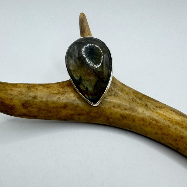 Vintage Chunky Rainbow Labradorite Cocktail Ring - Statement Band