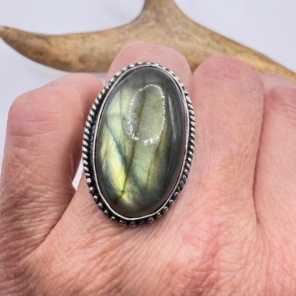 Vintage Chunky Rainbow Labradorite Cocktail Ring - Statement Band