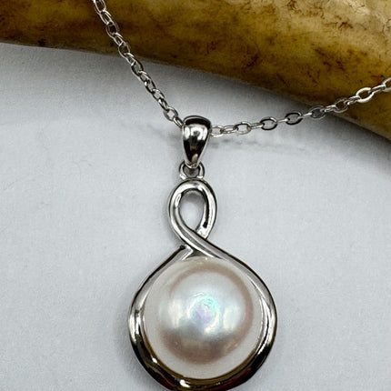 Vintage Pearl Winged Necklace - Dainty 925 Sterling Silver Chain, Delicate Design
