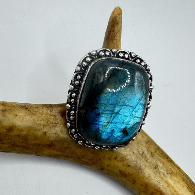 Vintage Chunky Rainbow Labradorite Cocktail Ring - Statement Band