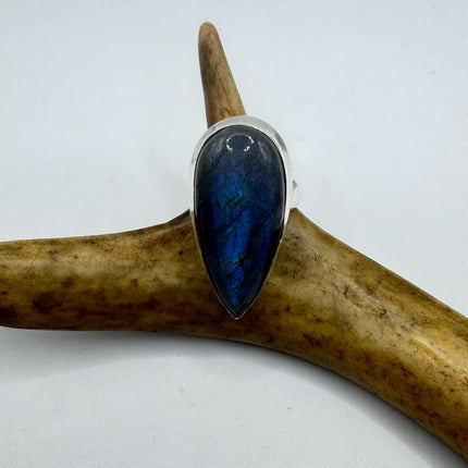 Vintage Chunky Rainbow Labradorite Cocktail Ring - Statement Band