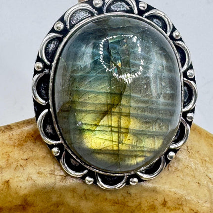 Vintage Chunky Rainbow Labradorite Cocktail Ring - Statement Band