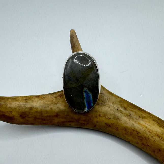 Vintage Chunky Rainbow Labradorite Cocktail Ring - Statement Band