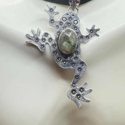 Vintage Silver Bronze Rainbow Labradorite Black Velvet Choker Pendant Necklace