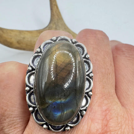 Vintage Chunky Rainbow Labradorite Cocktail Ring - Statement Band