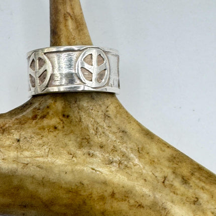 Vintage Peace Sign Silver Boho Cocktail Ring 925 Sterling Antique Wedding Engagement Band | Elijah collection