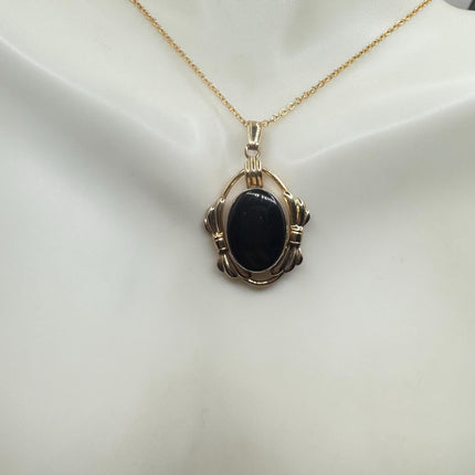 Vintage Tiny Gold Charm Necklace Black Onyx Gemstone Dainty Gold Filled Chain Necklace | Minimalist Style Crystal