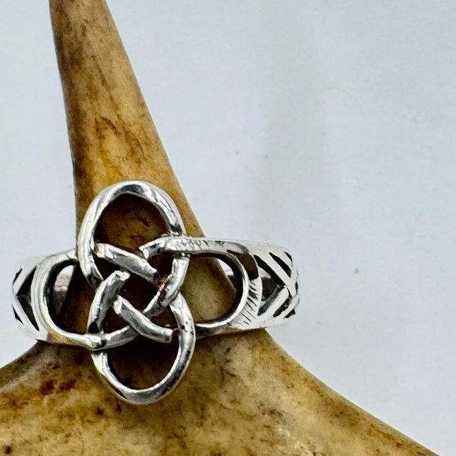 Vintage Silver Boho Cocktail Ring 925 Sterling Antique Wedding Engagement Band | Celtic Knot Elijah collection